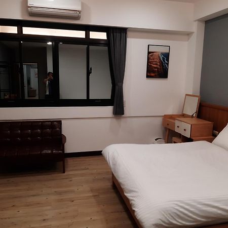 藏青民宿the Wind Guesthouse-Youth Inn Tainan Værelse billede