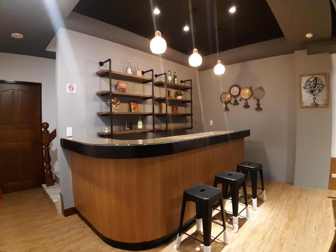 藏青民宿the Wind Guesthouse-Youth Inn Tainan Eksteriør billede
