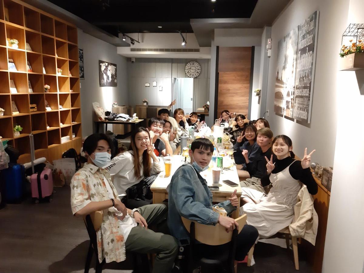 藏青民宿the Wind Guesthouse-Youth Inn Tainan Eksteriør billede