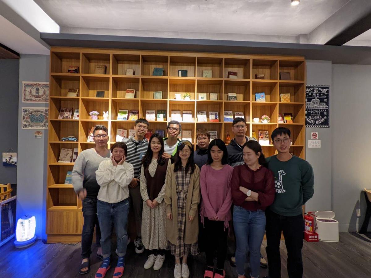 藏青民宿the Wind Guesthouse-Youth Inn Tainan Eksteriør billede