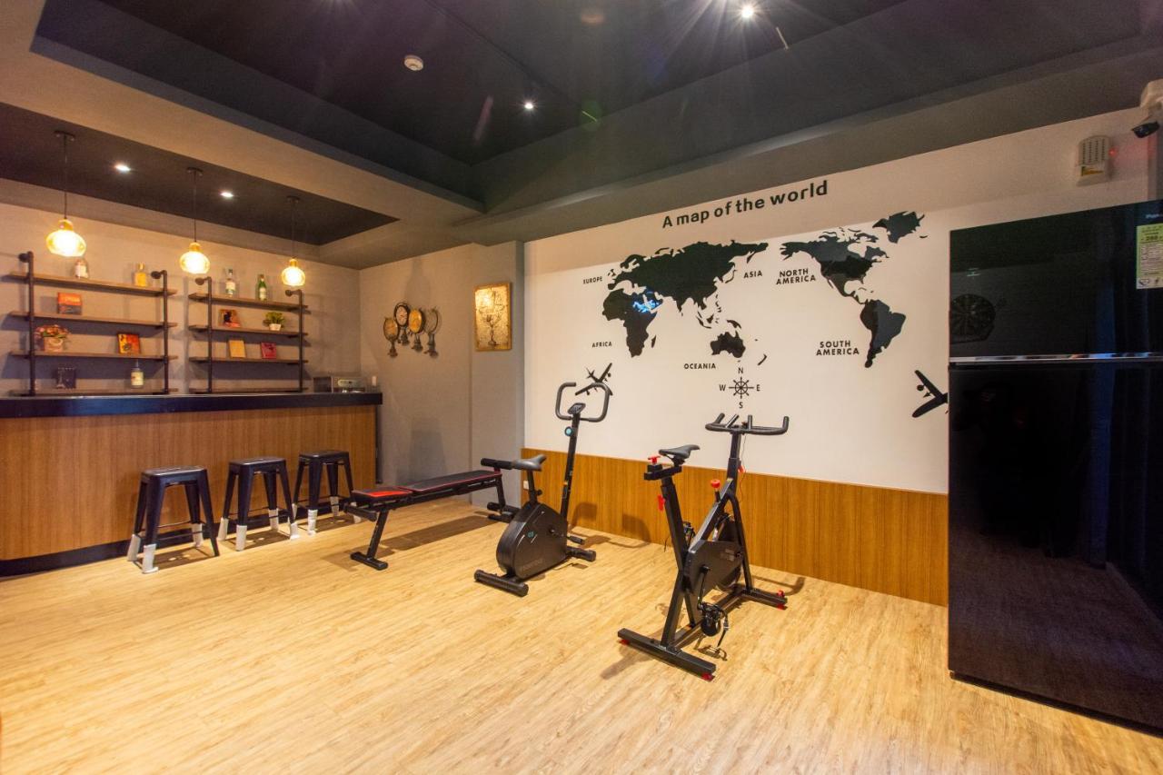藏青民宿the Wind Guesthouse-Youth Inn Tainan Eksteriør billede